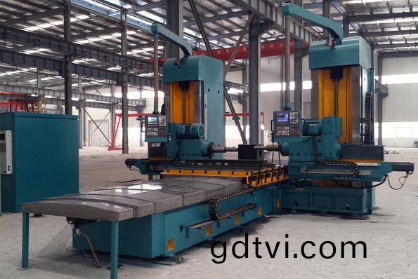 數控(kong)五軸(zhou)雙(shuang)立(li)柱(zhu)鏜(tang)牀(chuang)